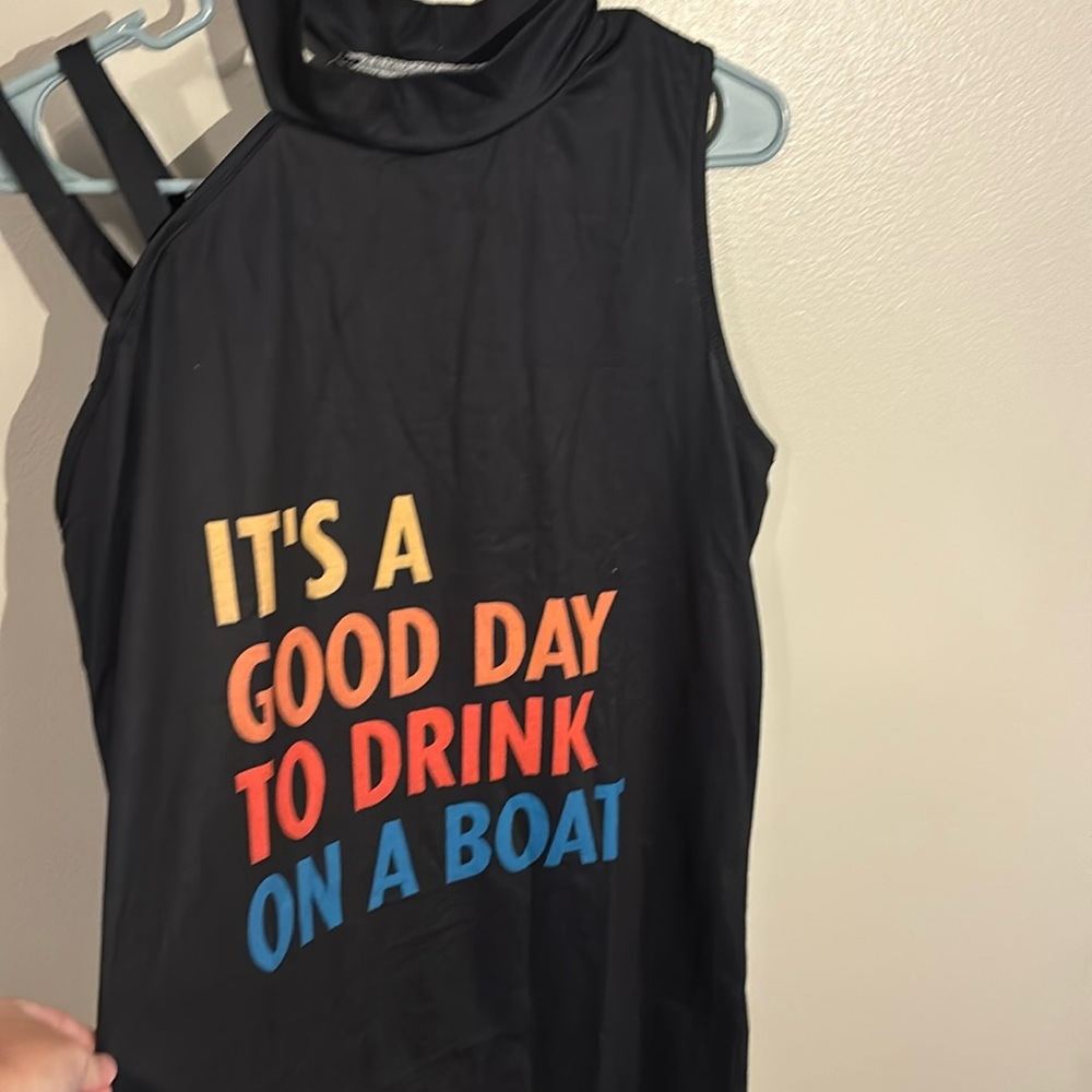 Tank top size large